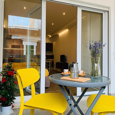 Domus13-With Private Parking Bari Exterior foto