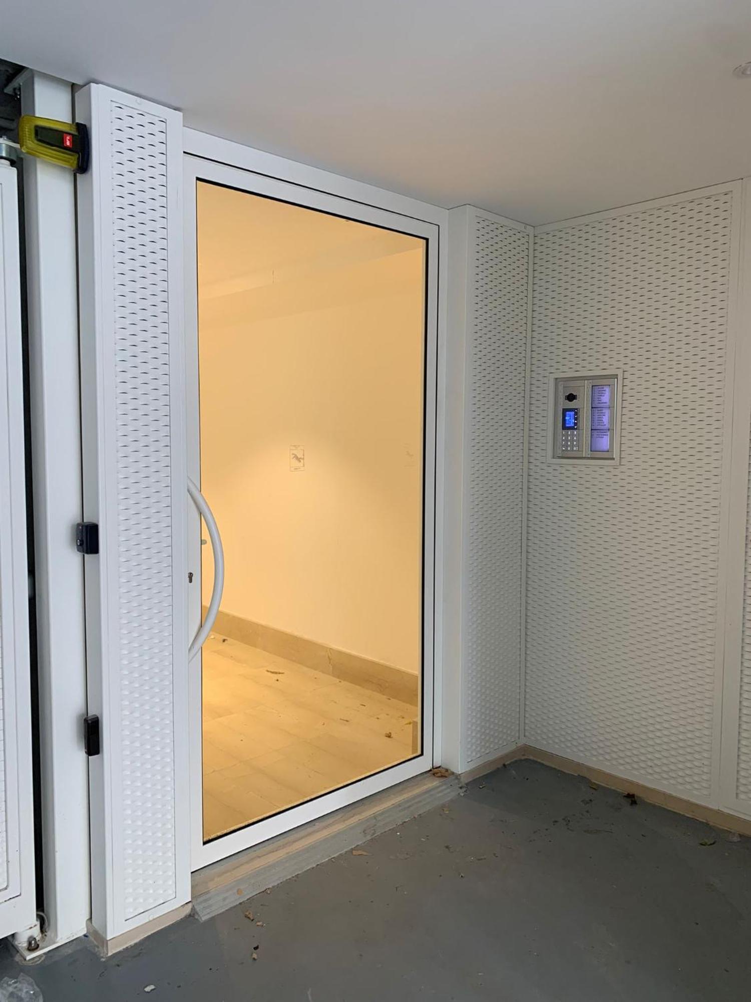 Domus13-With Private Parking Bari Exterior foto